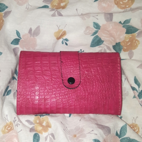 Handmade Handbags - Handmade Artisan Nicaraguan Leather woman pink Wallet